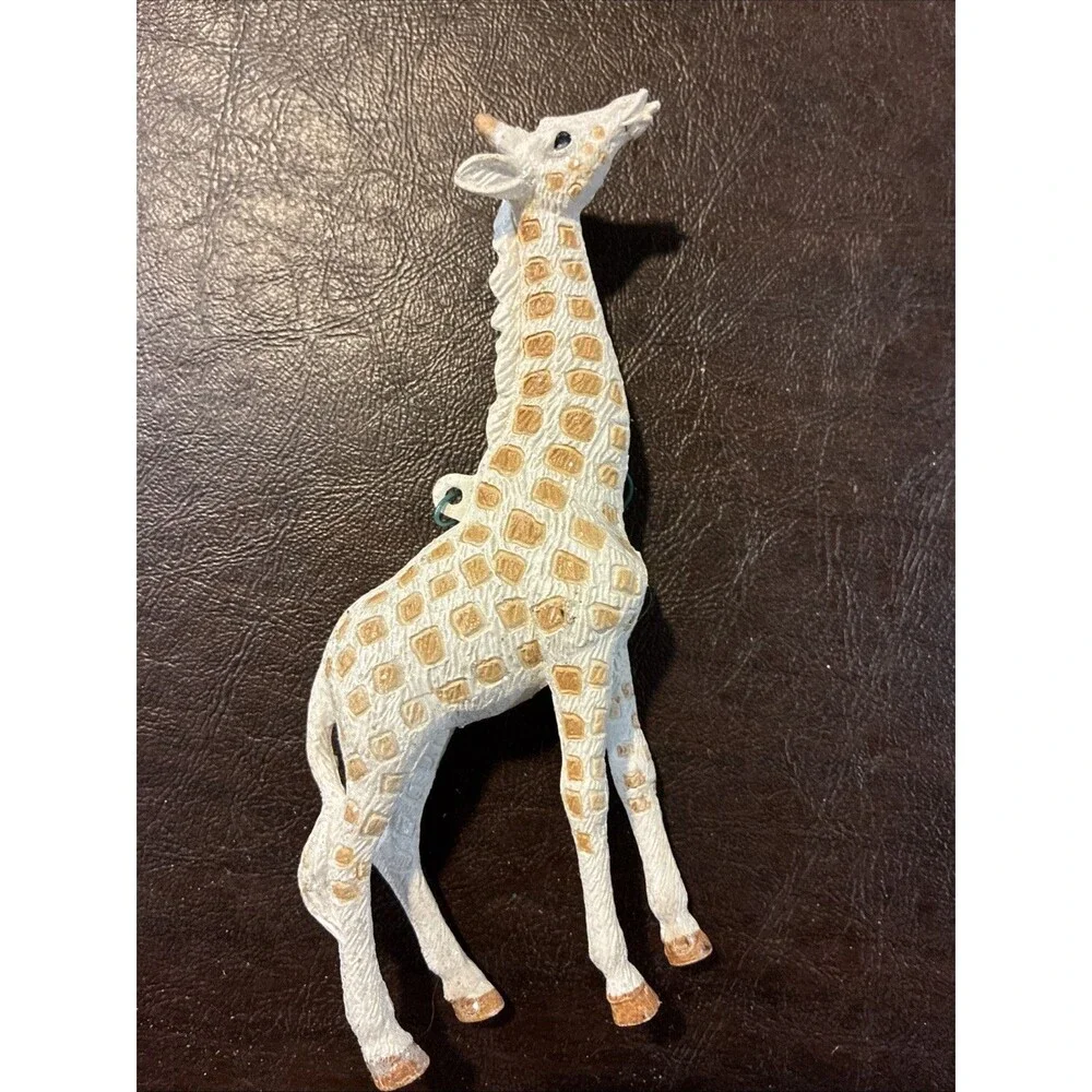 Target Wondershop Giraffe White Gold Christmas Tree Ornament 2023 Set